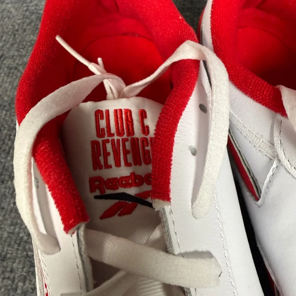 Rebook Mens Size 11.5 Sneakers Shoes White Red Club C Revenge Tennis Lace Up - Picture 4 of 7
